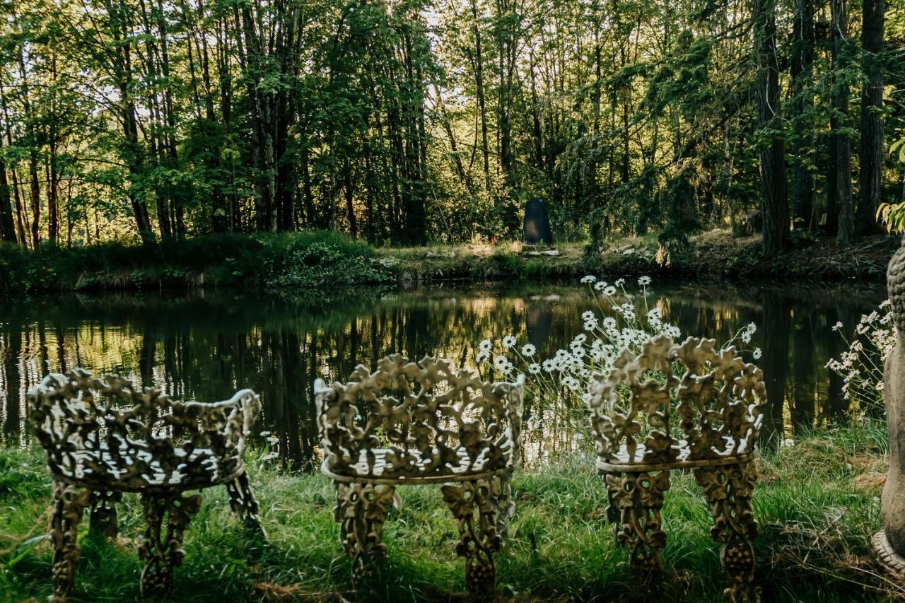 Healing Ponds Farm Villa Buxton Exteriör bild